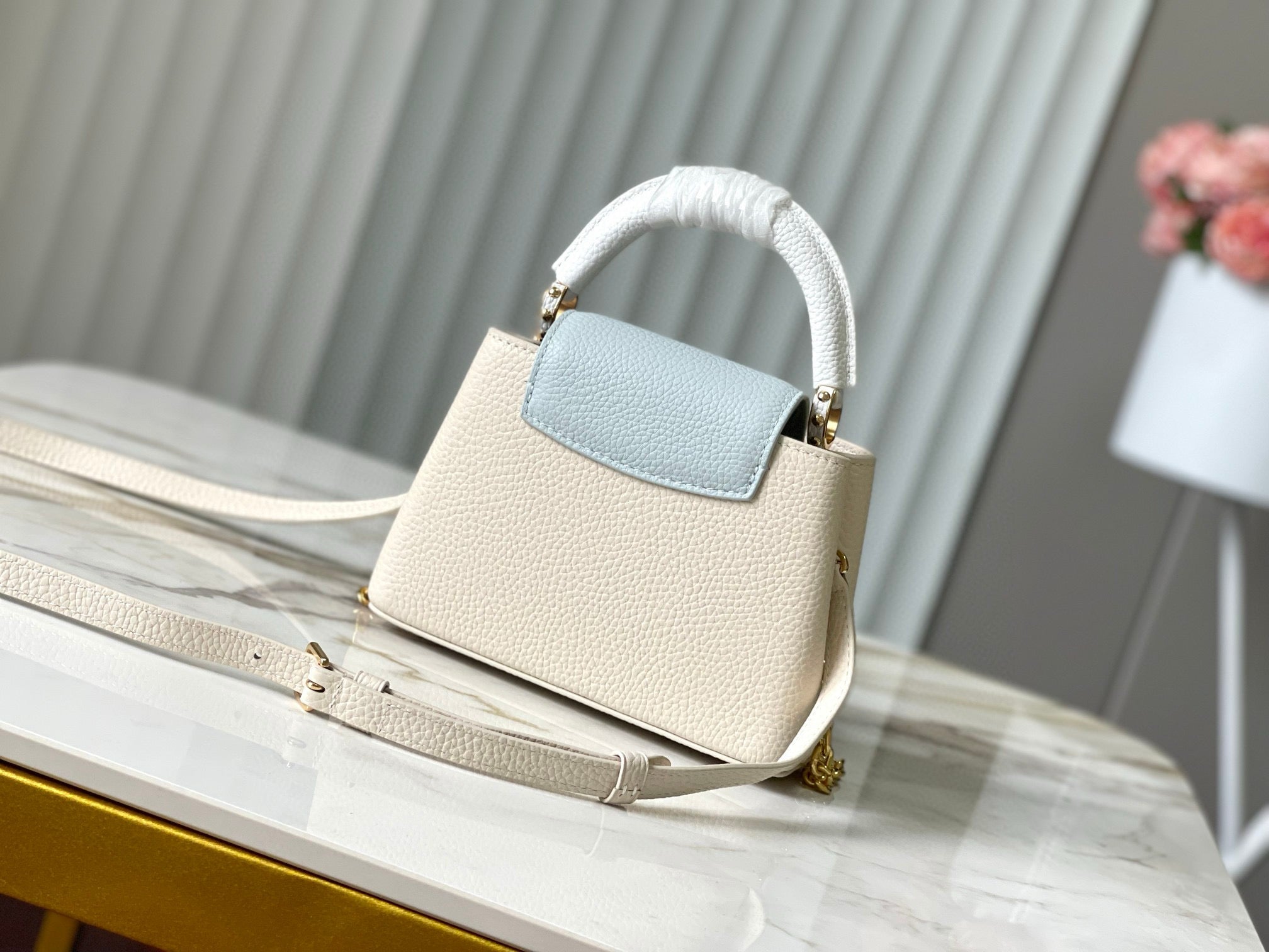 Louis Vuitton CAPUCINES MINI 21 CREAM CLOUD BLUE TAURILLON GOLD  HARDWARE