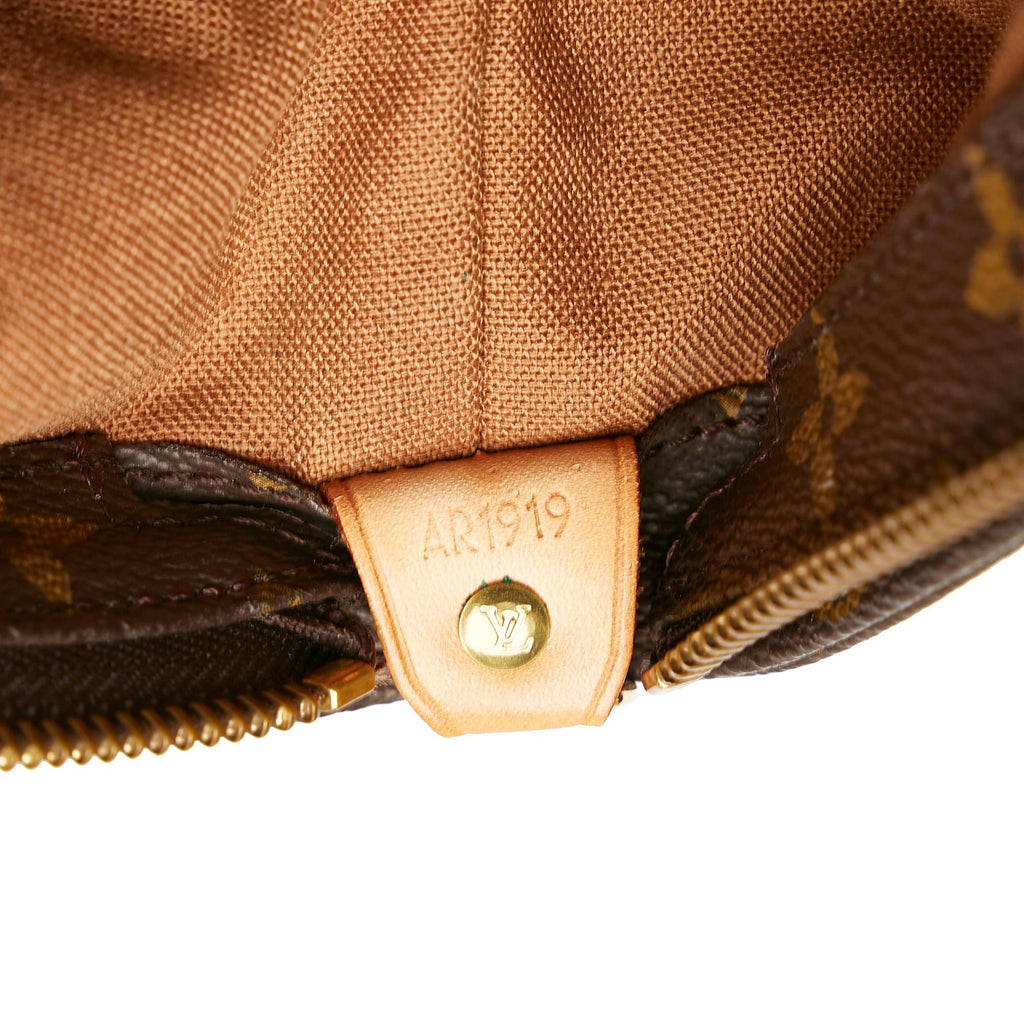 Louis Vuitton Monogram Cabas Mezzo (SHG-29073)