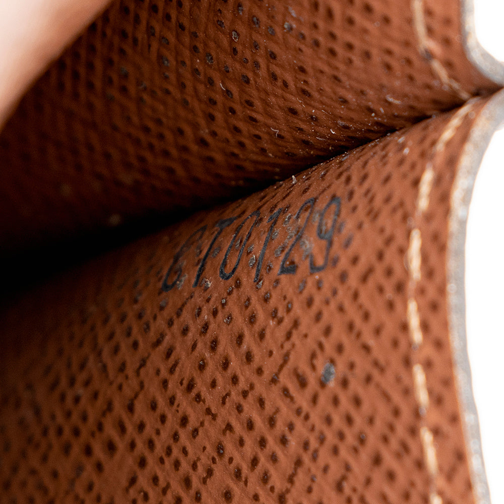 Louis Vuitton Monogram Canvas Cigarette Case (SHF-18545)