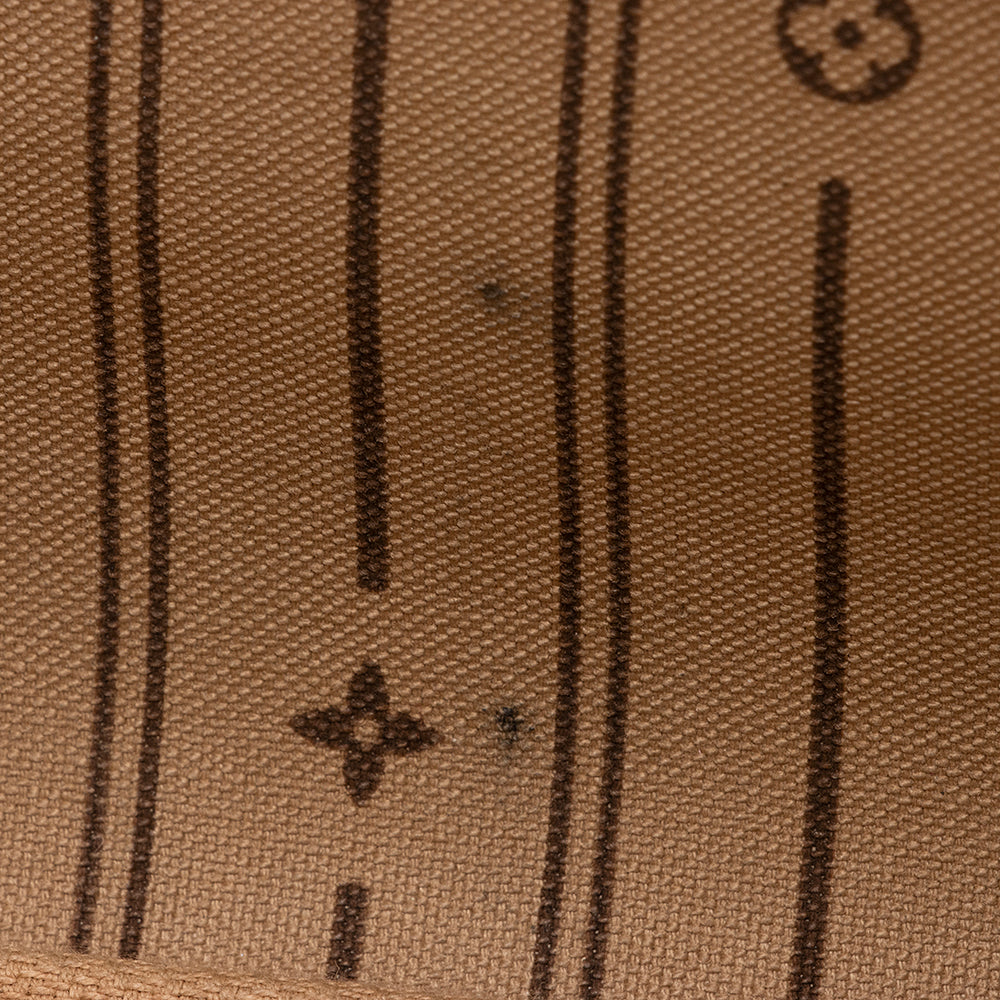 Louis Vuitton Monogram Canvas Neverfull MM Tote (SHF-18558)