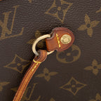 Louis Vuitton Monogram Canvas Neverfull MM Tote - FINAL SALE (SHF-19110)
