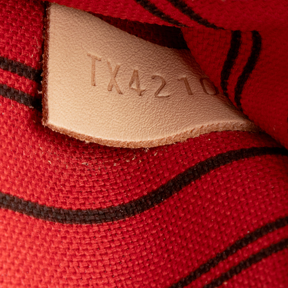 Louis Vuitton Monogram Canvas Neverfull MM Tote (SHF-19096)