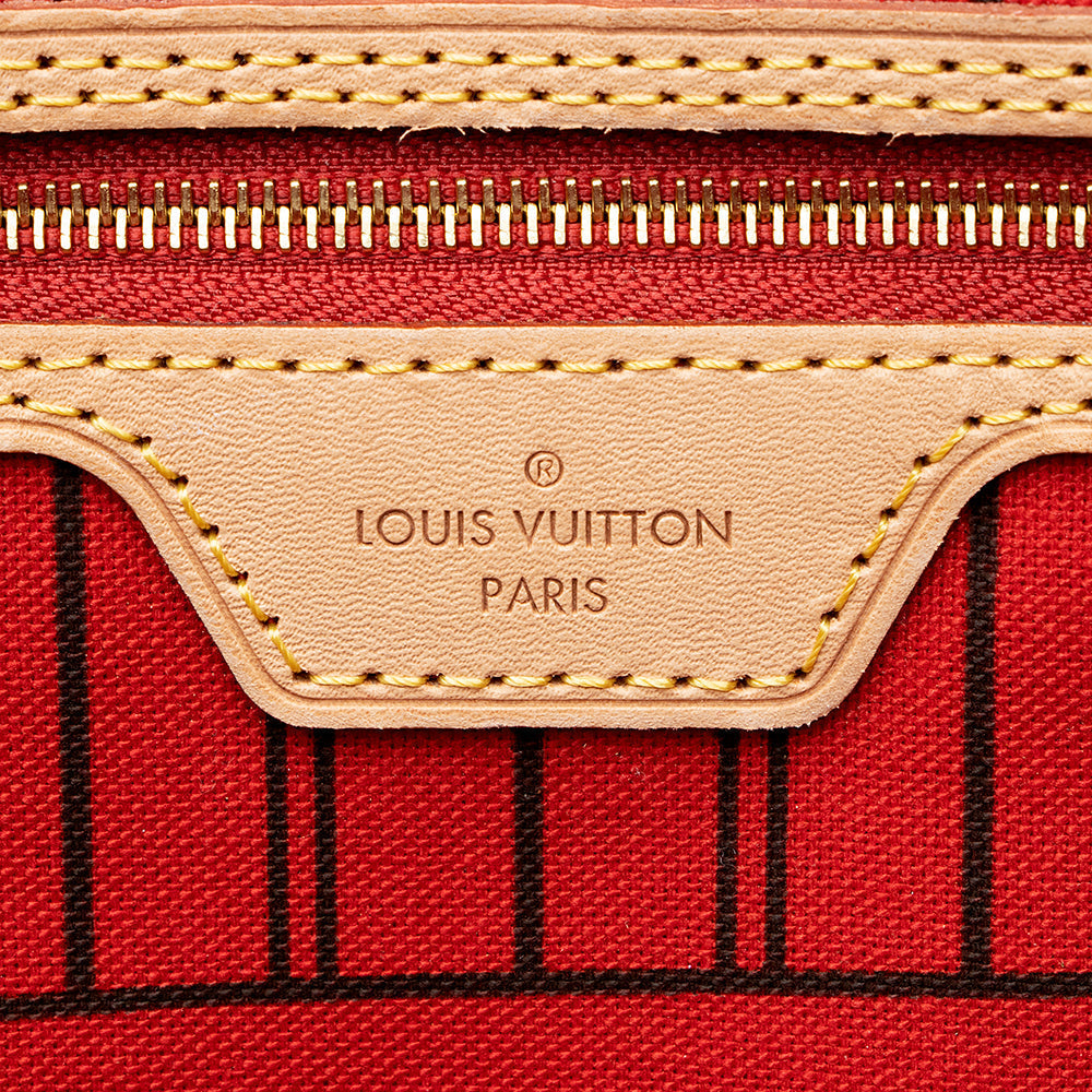 Louis Vuitton Monogram Canvas Neverfull MM Tote (SHF-19096)