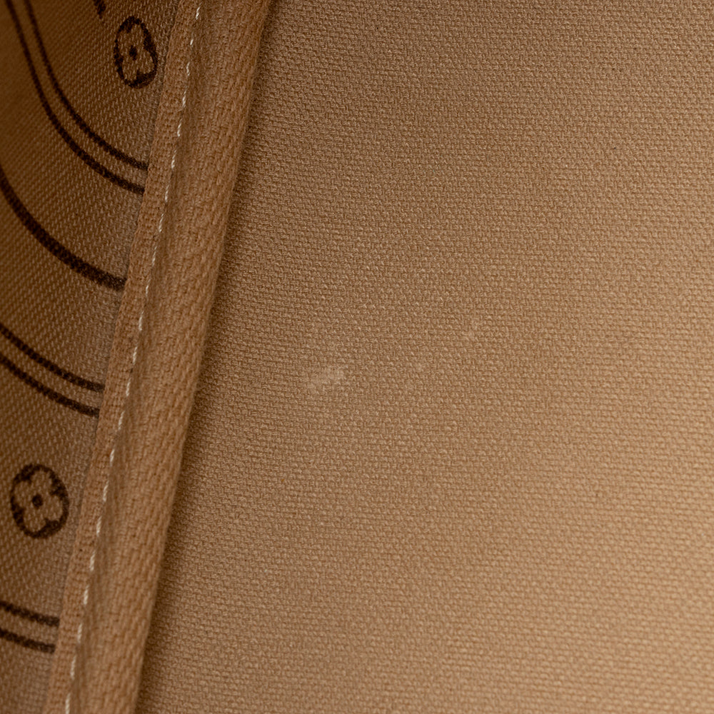 Louis Vuitton Monogram Canvas Neverfull PM Tote (SHF-18944)