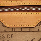 Louis Vuitton Monogram Canvas Neverfull PM Tote (SHF-18944)