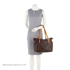 Louis Vuitton Monogram Canvas Totally MM Tote (SHF-18587)