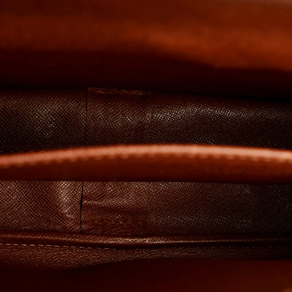 Louis Vuitton Monogram Cartouchiere MM (SHG-29213)