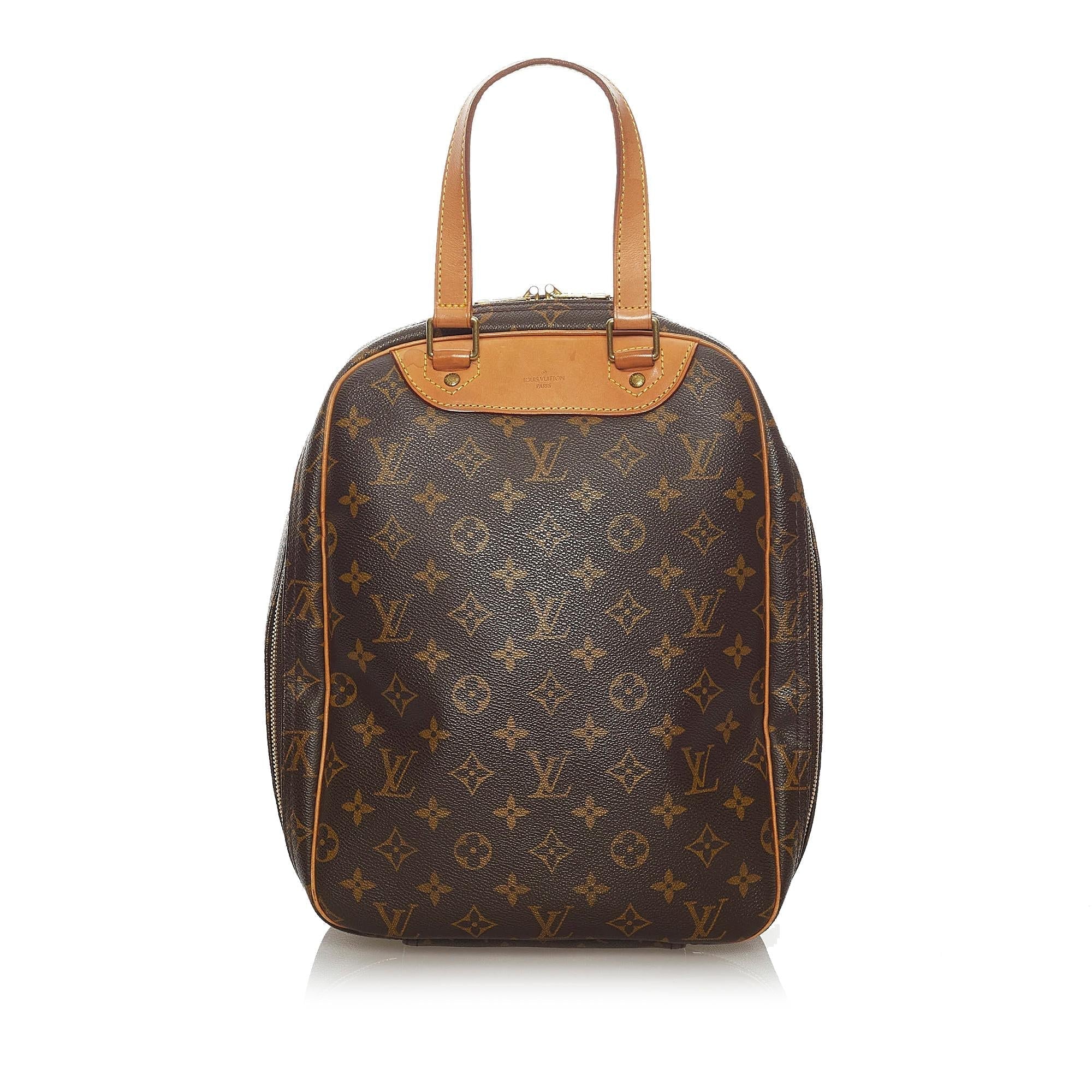 Louis Vuitton Monogram Excursion (SHG-28928)