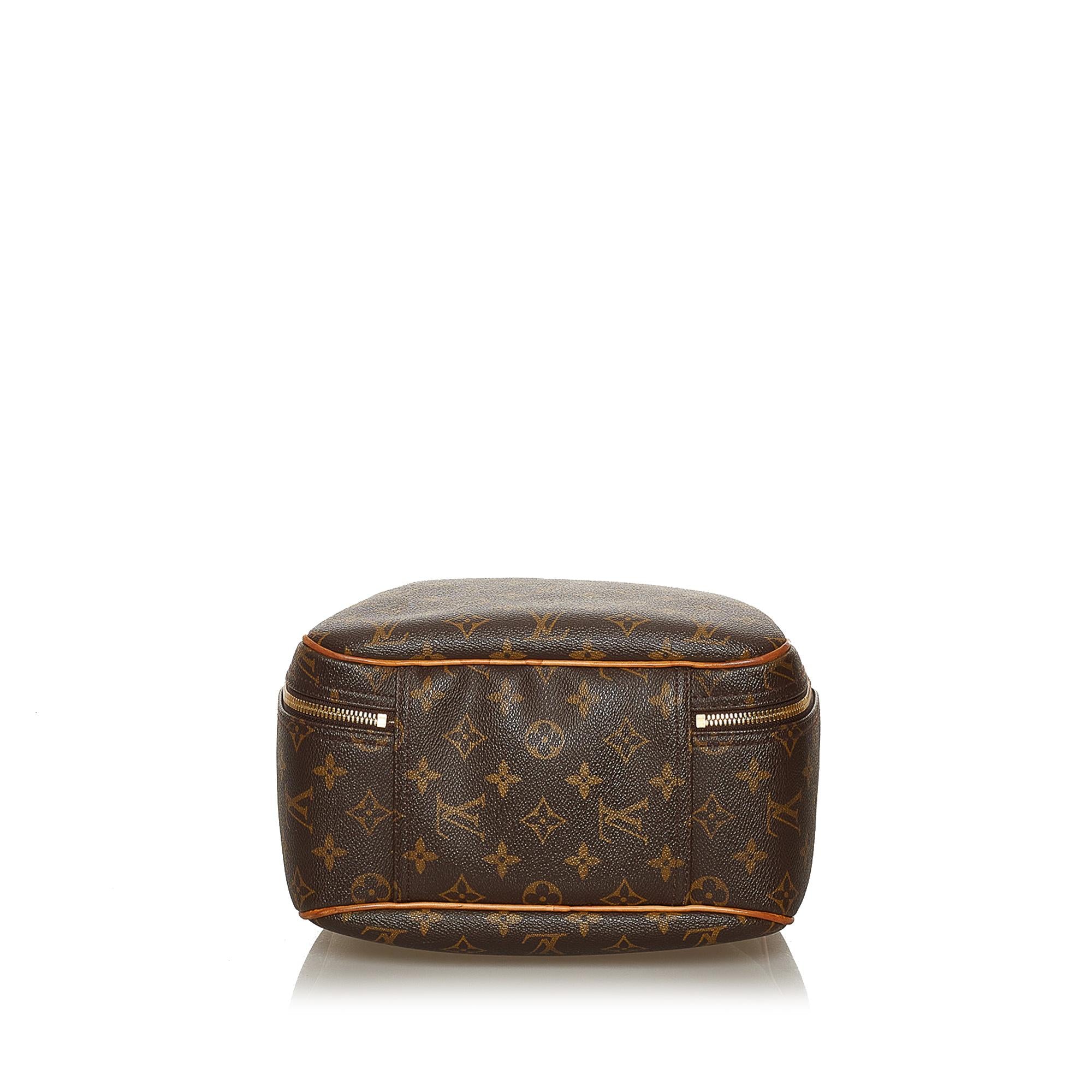 Louis Vuitton Monogram Excursion (SHG-29184)