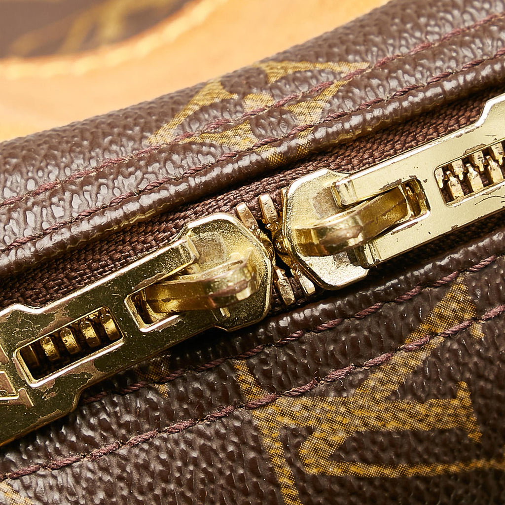 Louis Vuitton Monogram Excursion (SHG-29184)