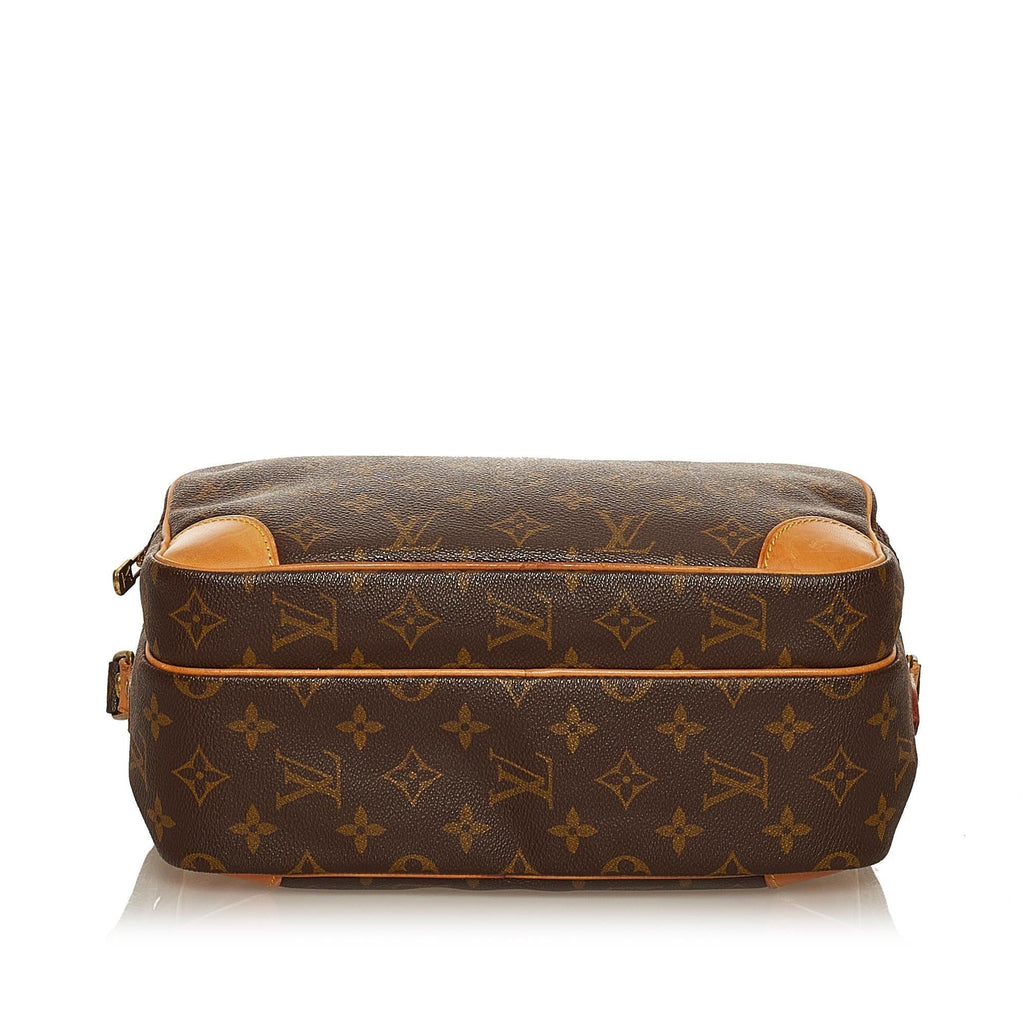 Louis Vuitton Monogram Nile (SHG-29345)