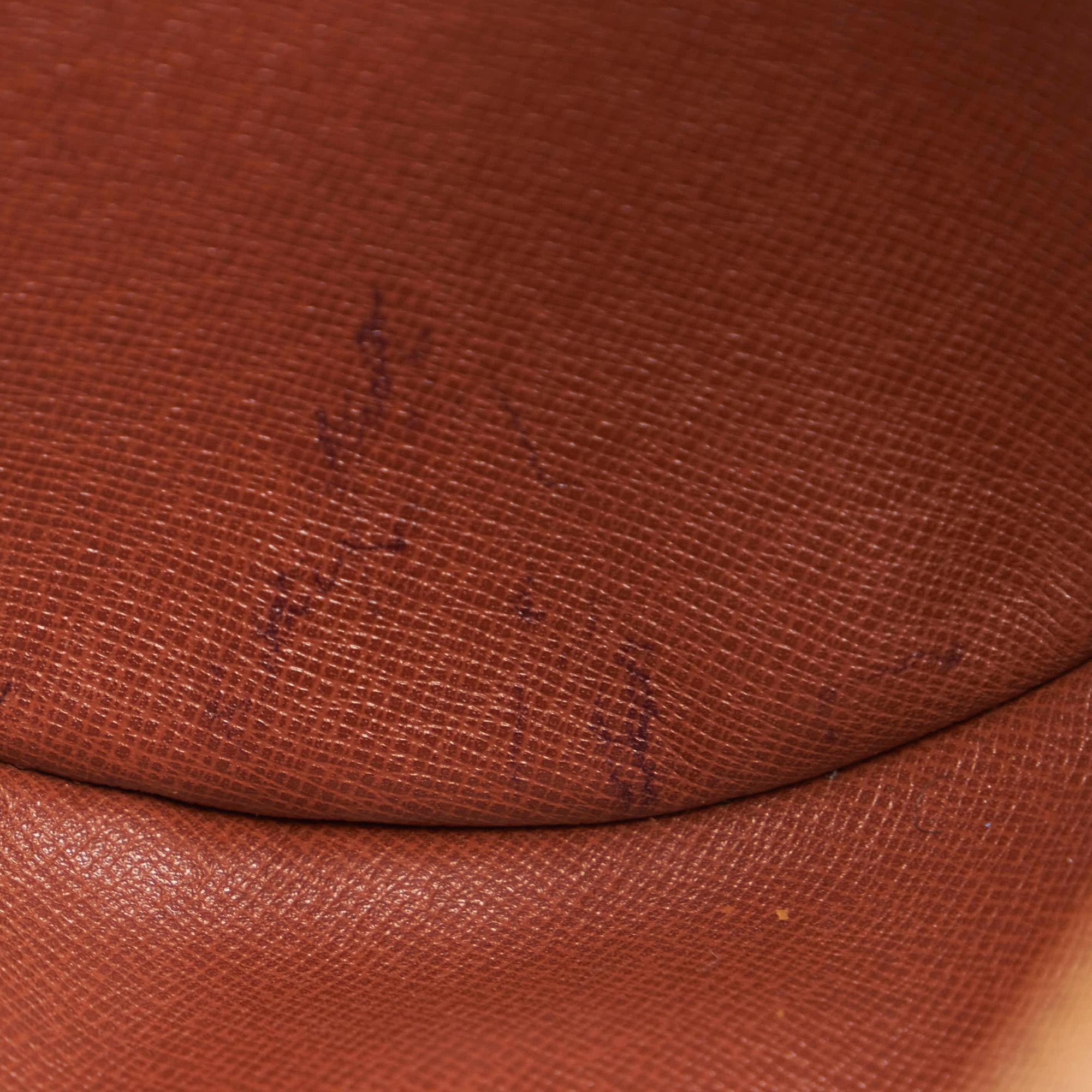 Louis Vuitton Monogram Papillon 30 (SHG-29108)