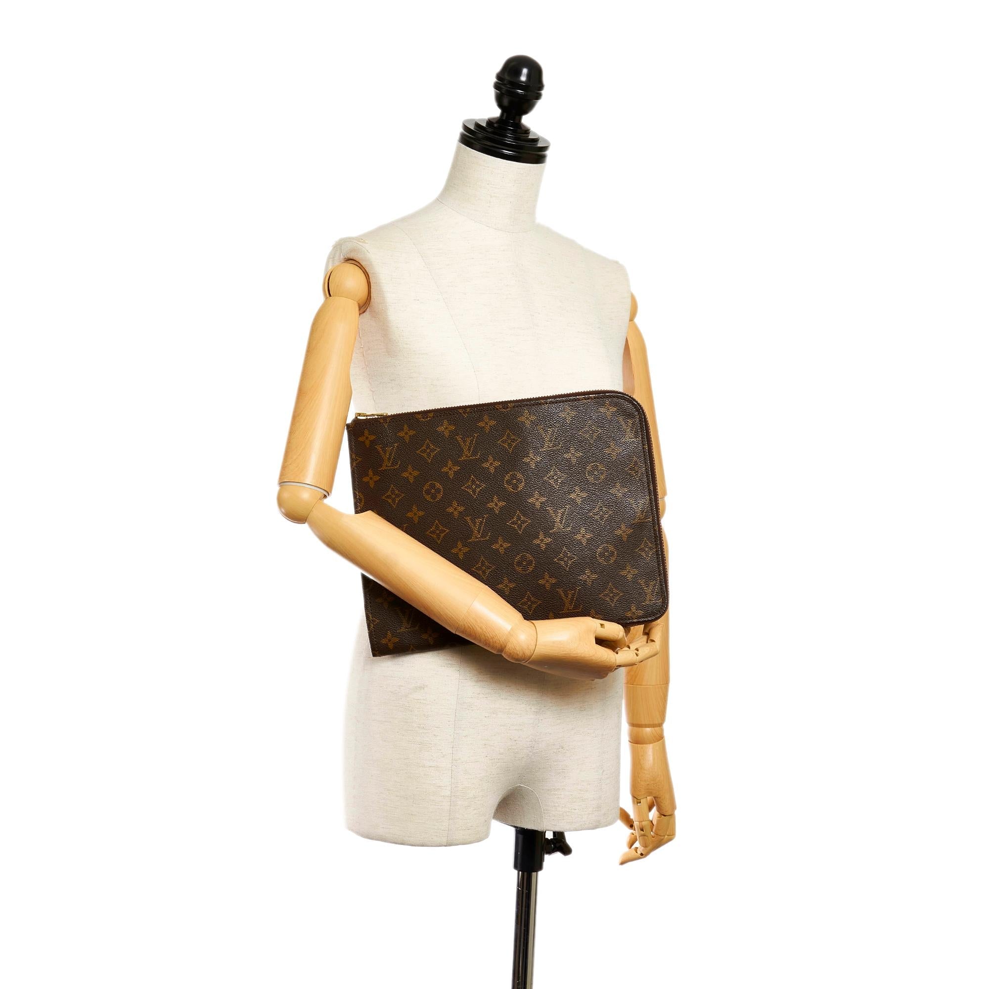 Louis Vuitton Monogram Poche Documents Portfolio (SHG-28982)