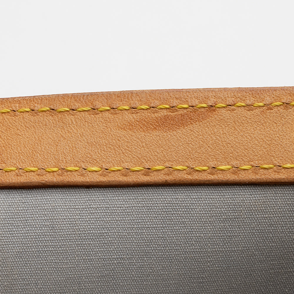 Louis Vuitton Monogram Vernis Roxbury Drive Clutch (SHF-19094)