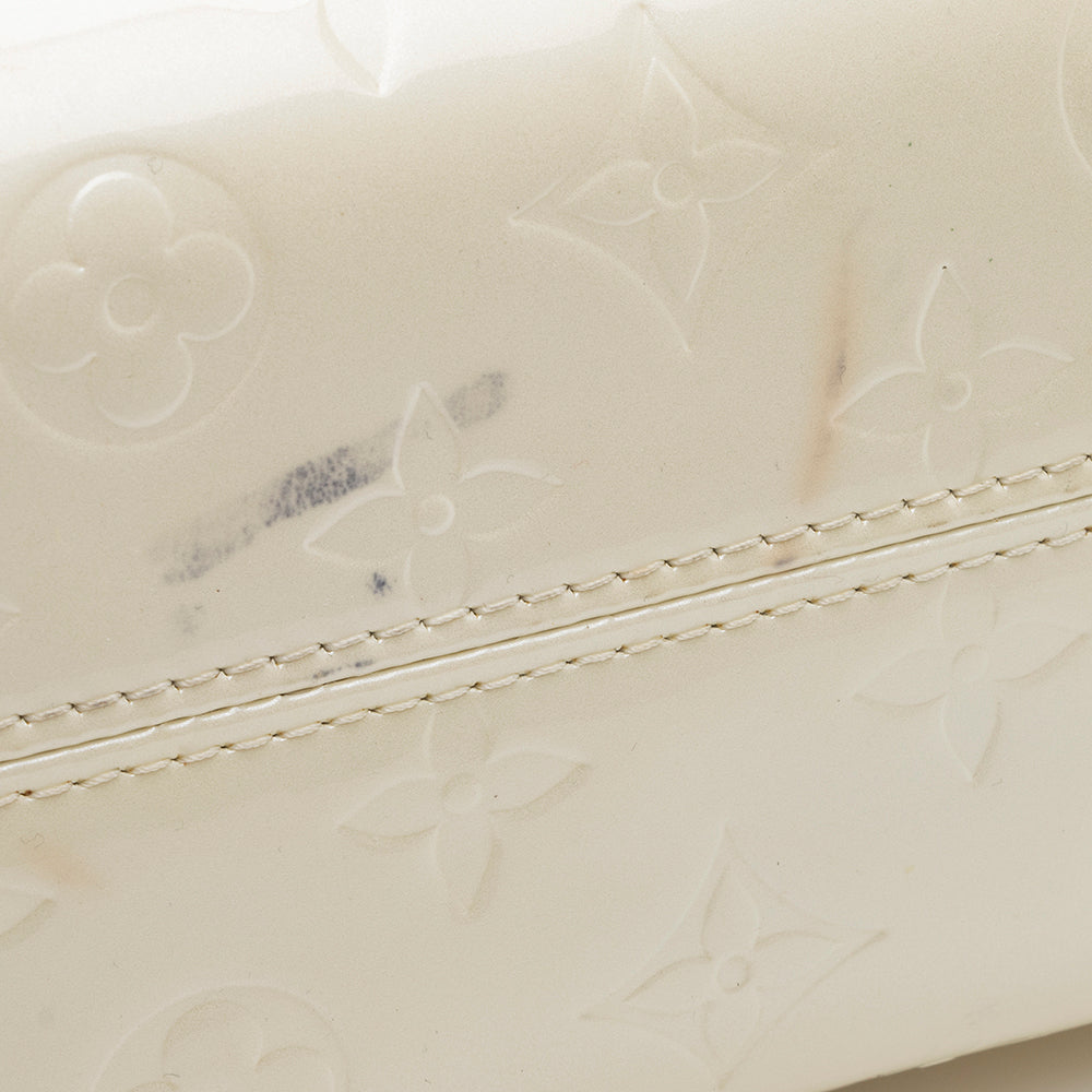 Louis Vuitton Monogram Vernis Roxbury Drive Clutch (SHF-19094)