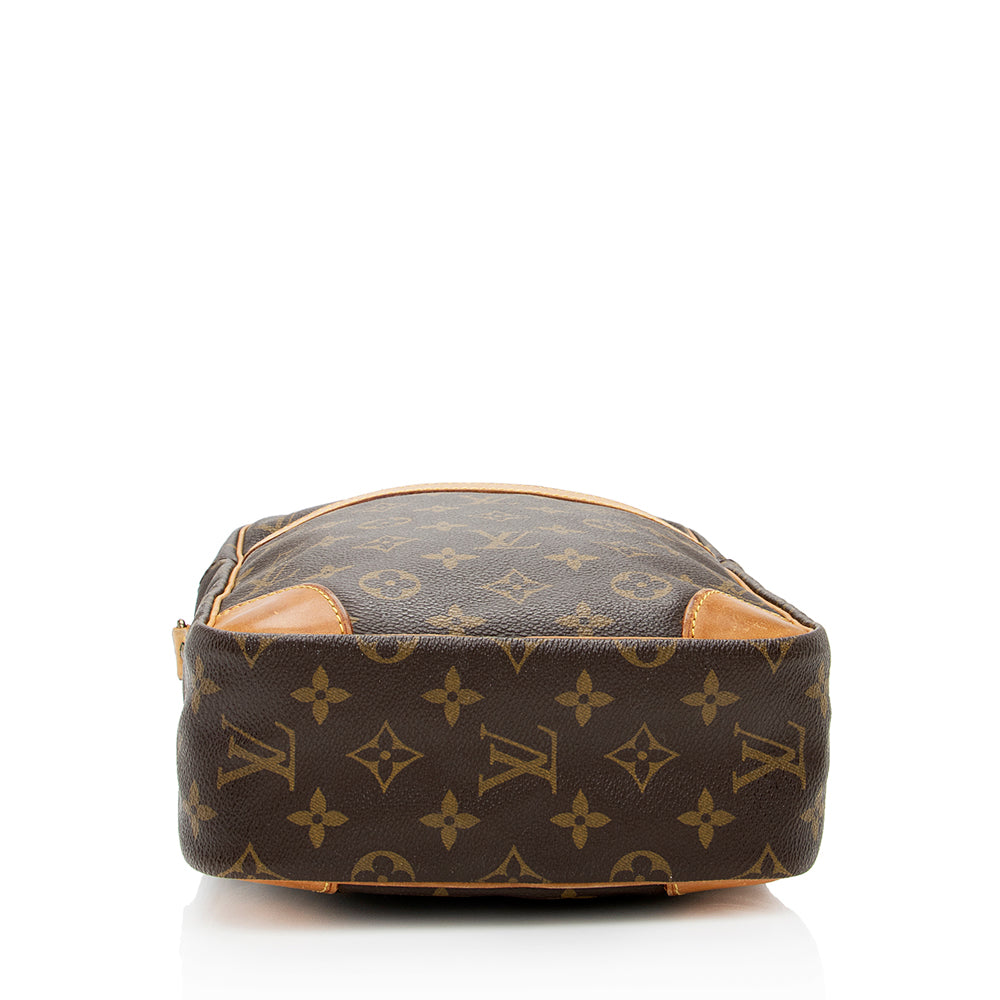 Louis Vuitton Vintage Monogram Canvas Danube GM Shoulder Bag (SHF-19108)