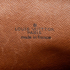 Louis Vuitton Vintage Monogram Canvas Danube GM Shoulder Bag (SHF-19108)