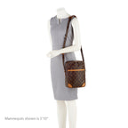 Louis Vuitton Vintage Monogram Canvas Danube GM Shoulder Bag (SHF-19108)