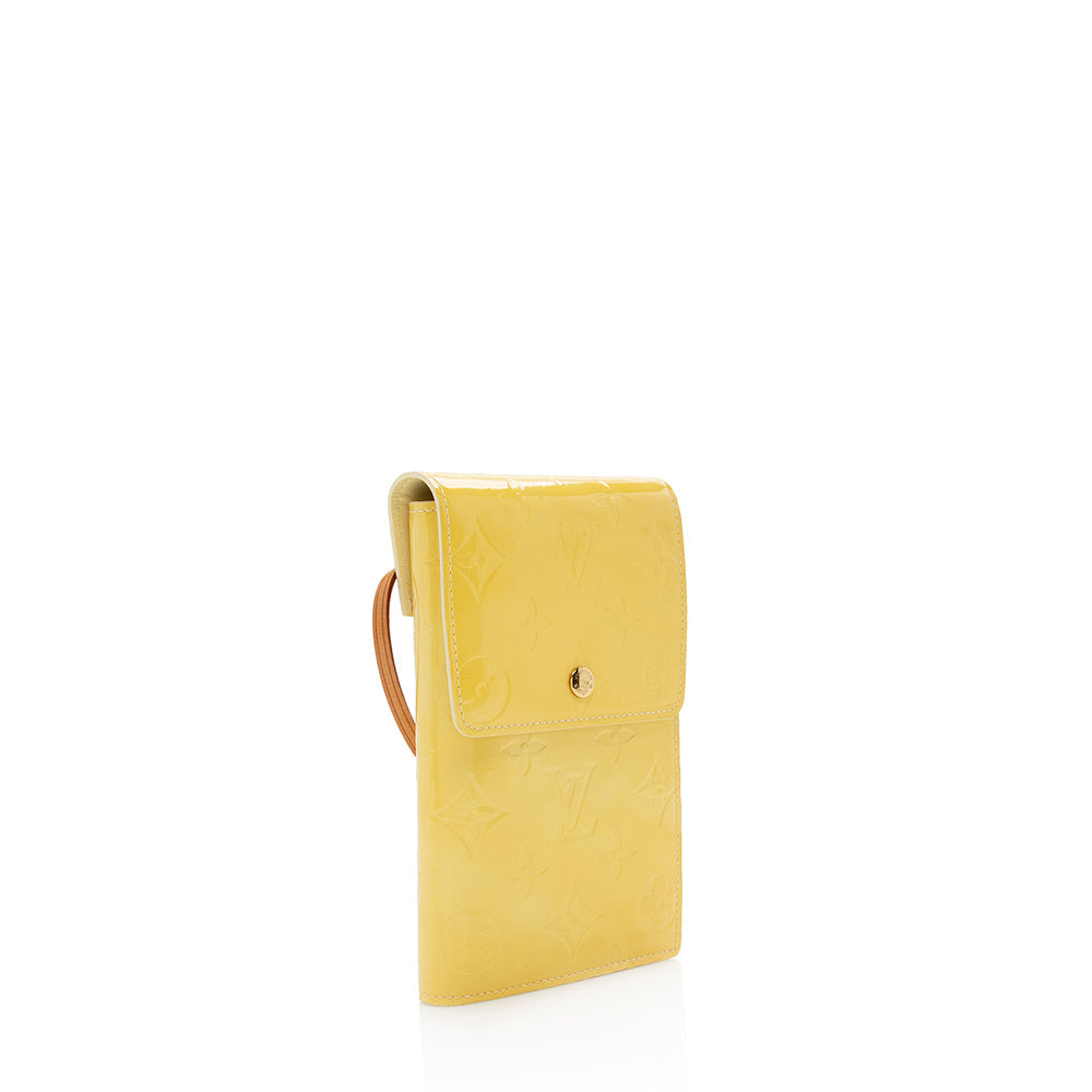 Louis Vuitton Vintage Monogram Vernis Kenmare Crossbody Bag (SHF-15600)