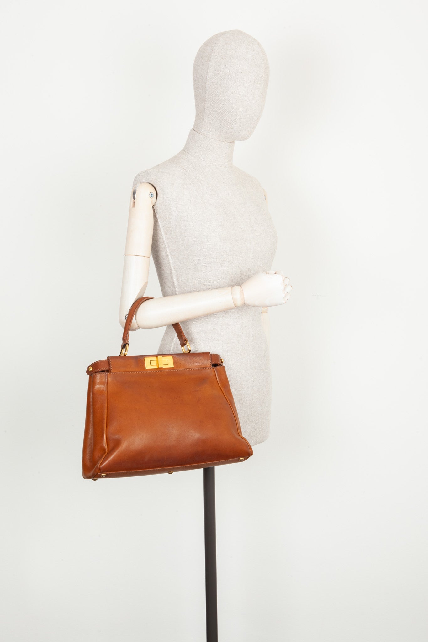 FENDI Peekaboo Bag Brown