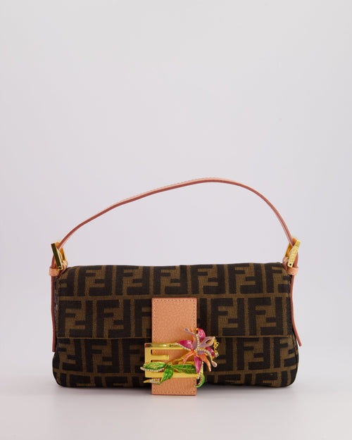*COLLECTOR'S* Fendi Brown Zucca Monogram Vintage Baguette Bag in Fabric with Pink Leather Strap & Gold Hardware