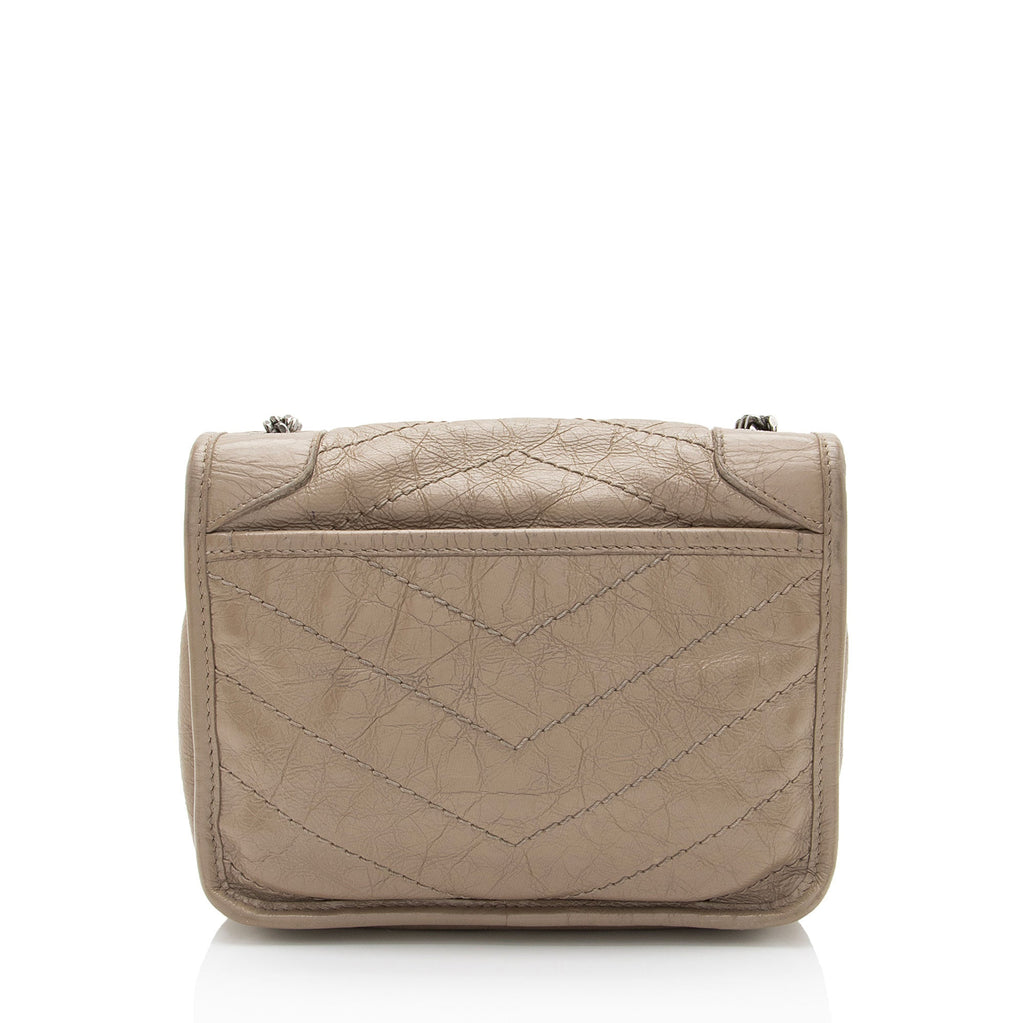 Saint Laurent Crinkled Calfskin Monogram Niki Chain Wallet (SHF-afCOLO)