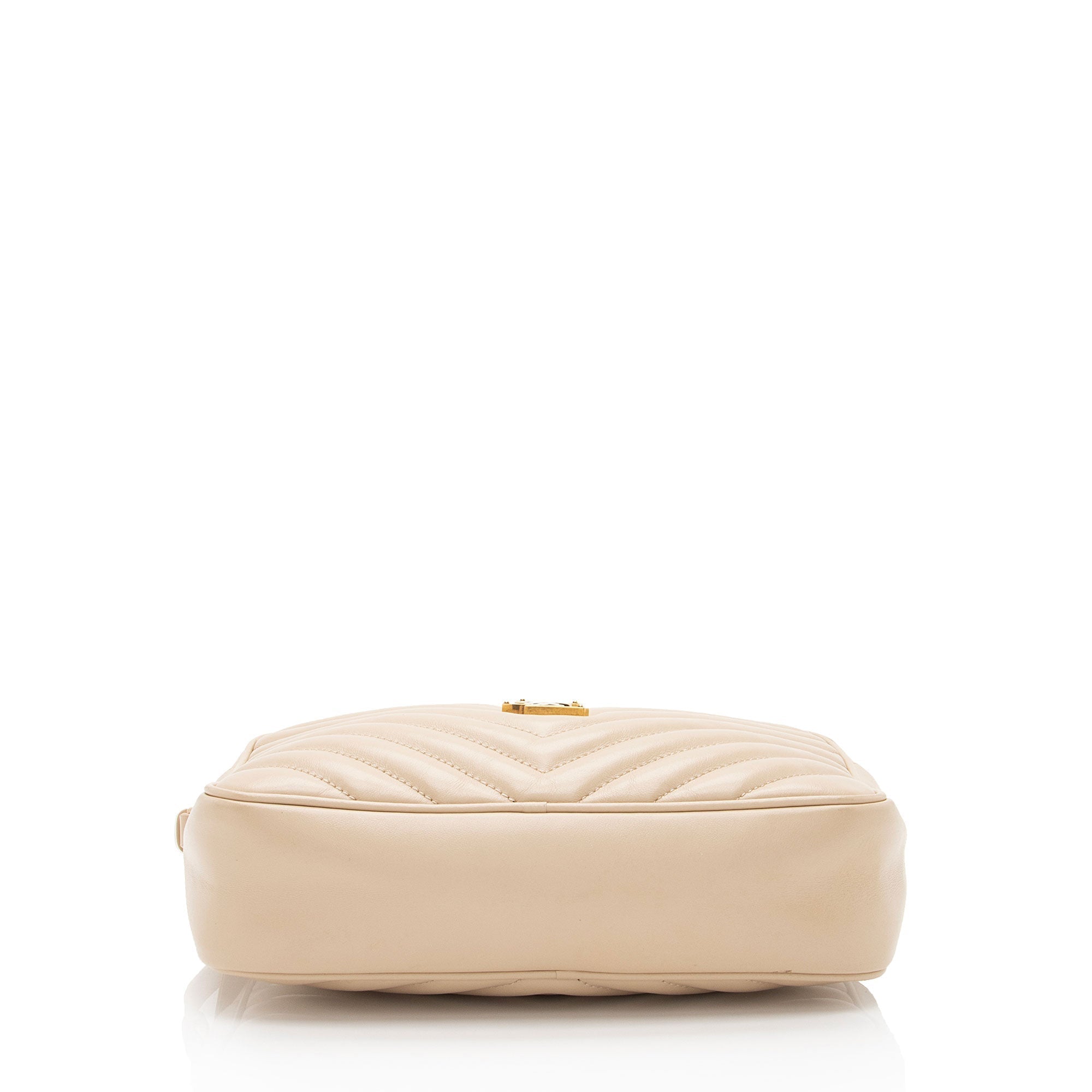 Saint Laurent Matelasse Calfskin Monogram Lou Camera Bag (SHF-IyIKNC)