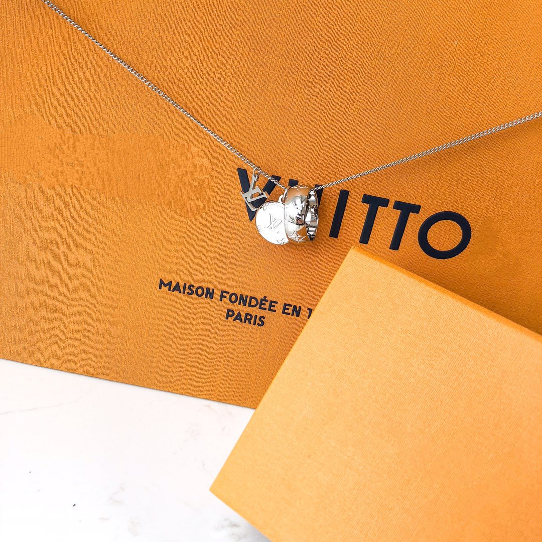 Louis Vuitton MONOGRAM PATTERN CHARMS NECKLACE