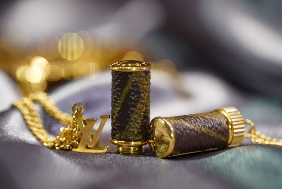 Louis Vuitton MONOGRAM ECLIPSE CANVAS BROWN CHARMS NECKLACE