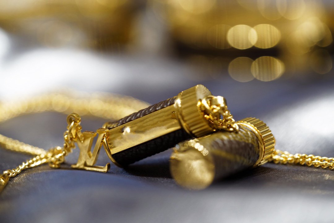 Louis Vuitton MONOGRAM ECLIPSE CANVAS BROWN CHARMS NECKLACE