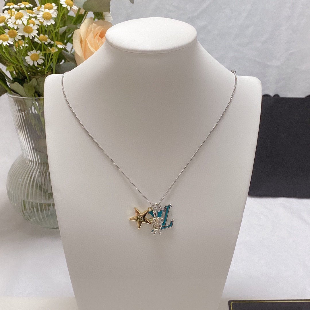 Louis Vuitton TURTLE STAR STARFISH SILVER GOLDURY FAS  NECKLACE