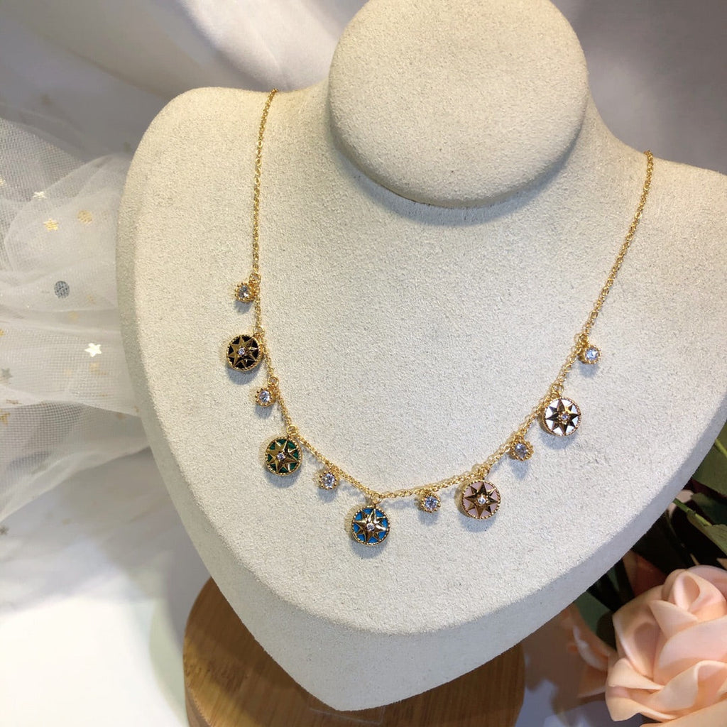 DIOR ROSE DES VENTS YELLOW GOLD NECKLACE