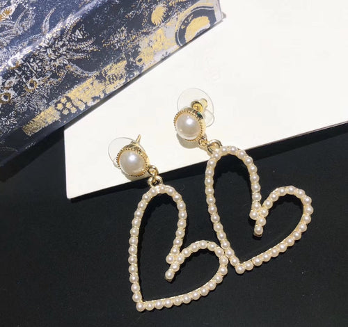 DIOR PEARL GOLD PLATED OPEN HEART  EARRINGS