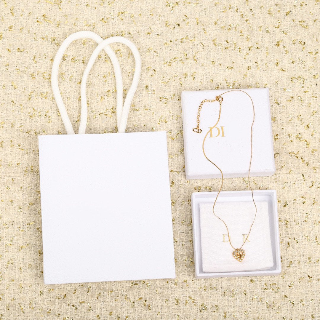 DIOR LOVE NECKLACE
