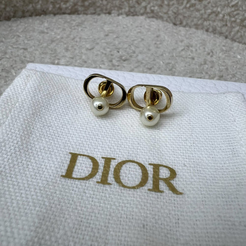 Dior Logo Earrings with Pearls in GHW