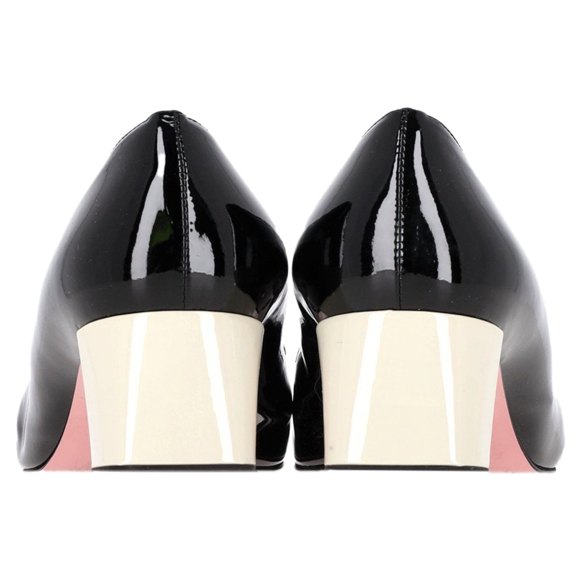 Fendi Low Block Heel Pumps in Black Patent Leather