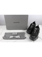Balenciaga Triple S Black 41 260