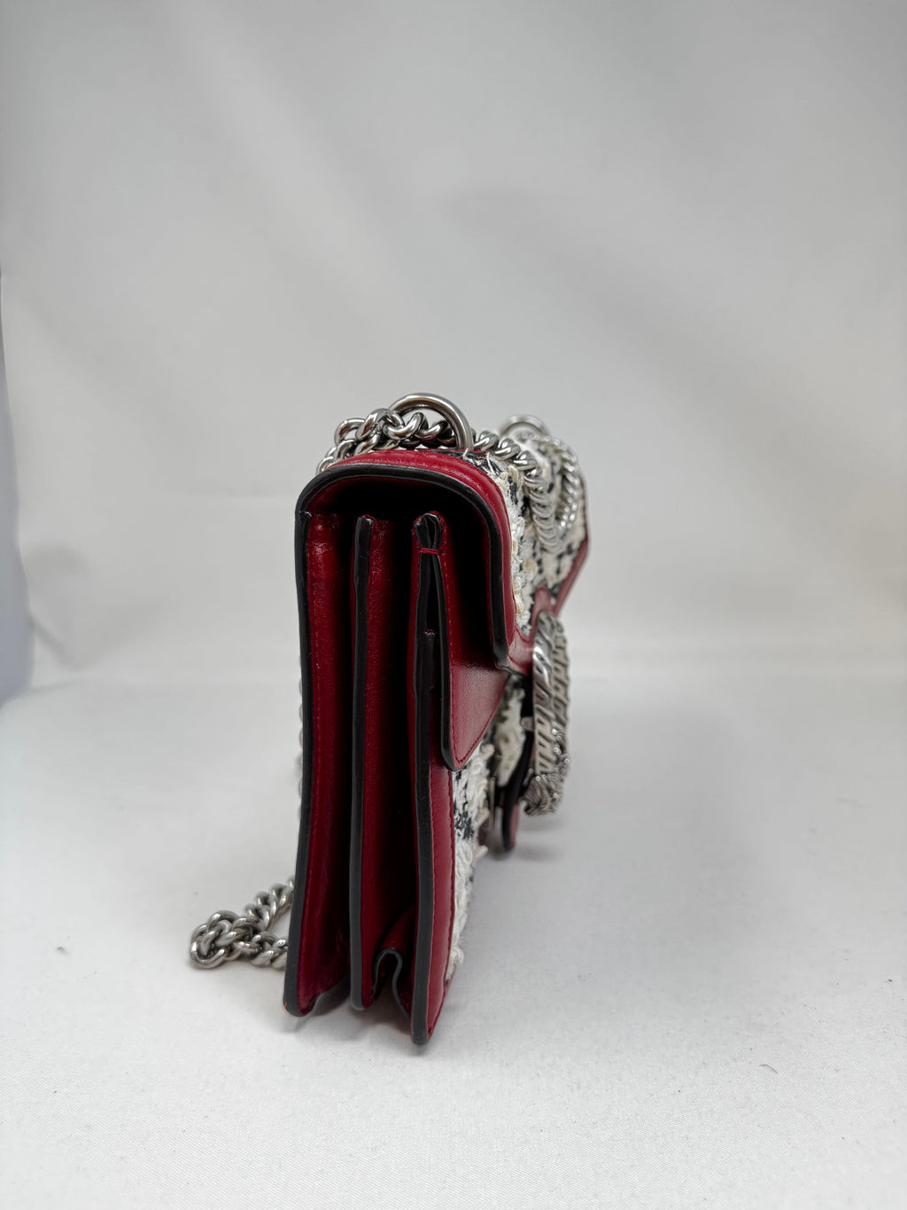 GUCCI Tweed GG Monogram Small Dionysus Shoulder Bag White Black Romantic Cherry B20-79