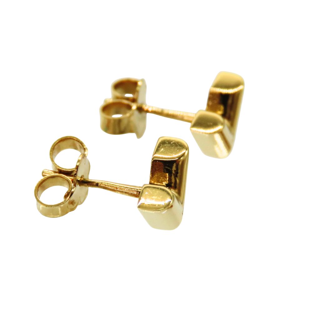 Louis Vuitton Essential V Earrings