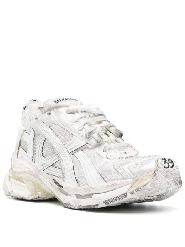 Balenciaga Runner Embroidered Logo Low Top Sneakers White