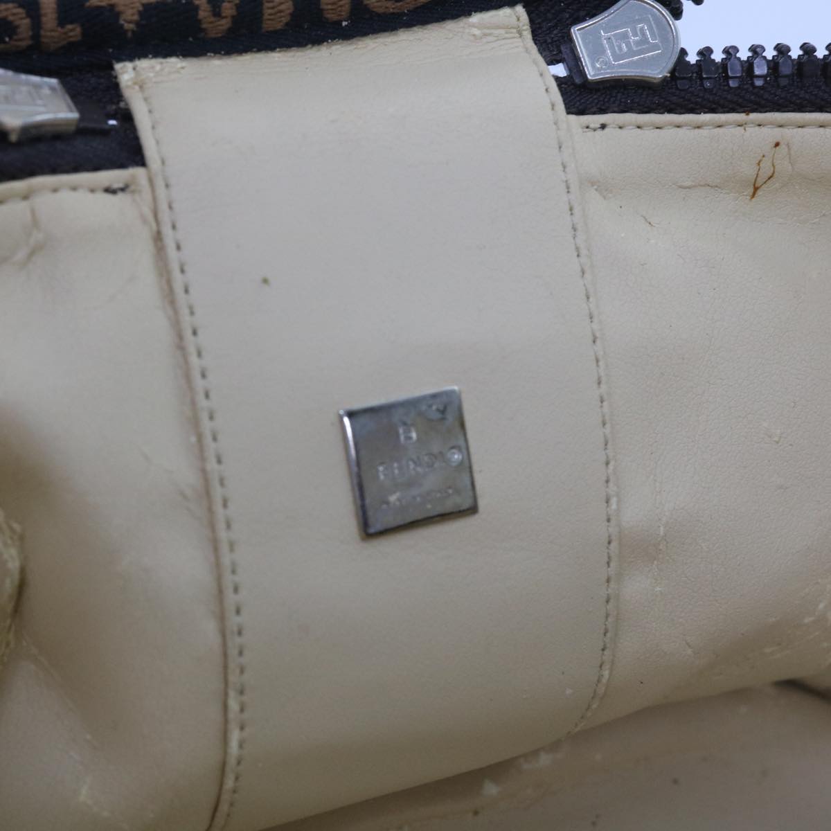 FENDI Zucca Canvas Vanity Cosmetic Pouch Brownac2711