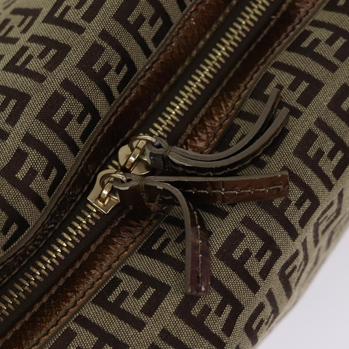 FENDI Zucchino Canvas Shoulder Bag Beige Goldac3210