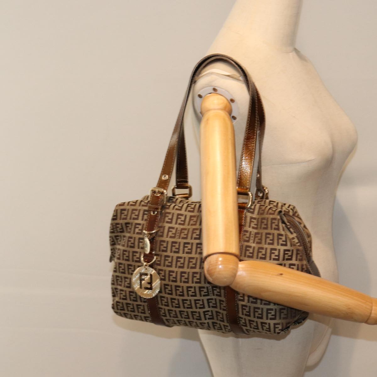 FENDI Zucchino Canvas Shoulder Bag Beige Goldac3210