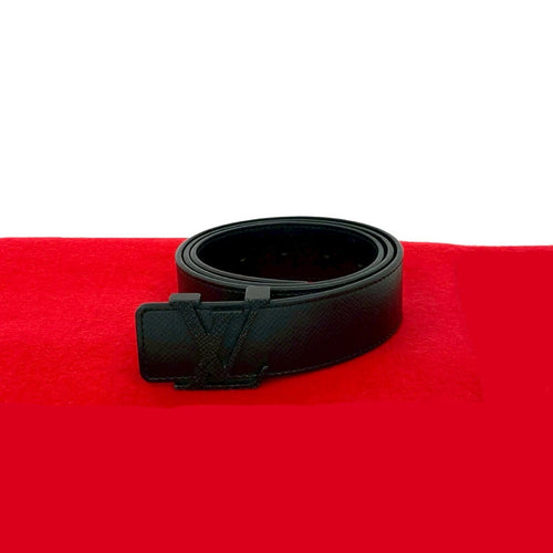 Louis Vuitton LV Initiales Taiga Leather Belt