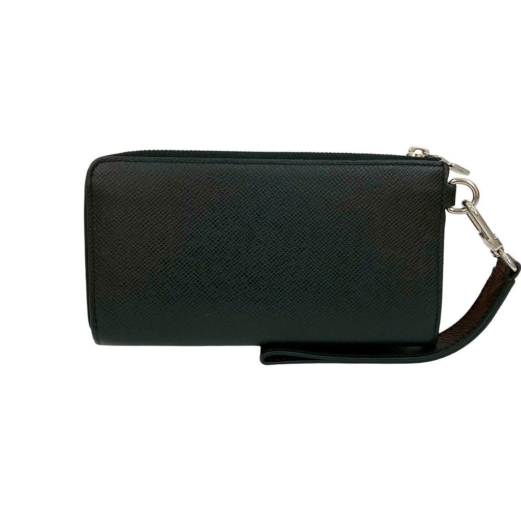 Louis Vuitton Zippy Dragonne Taiga Long Wallet