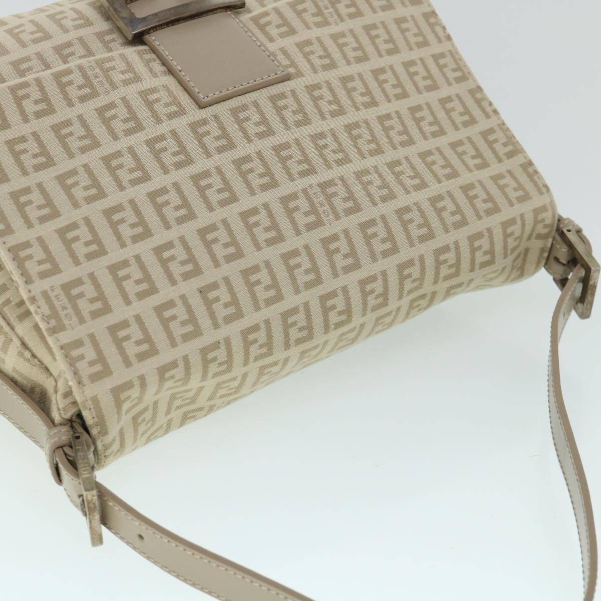 FENDI Zucchino Canvas Mamma Baguette Shoulder Bag Beigeam4994