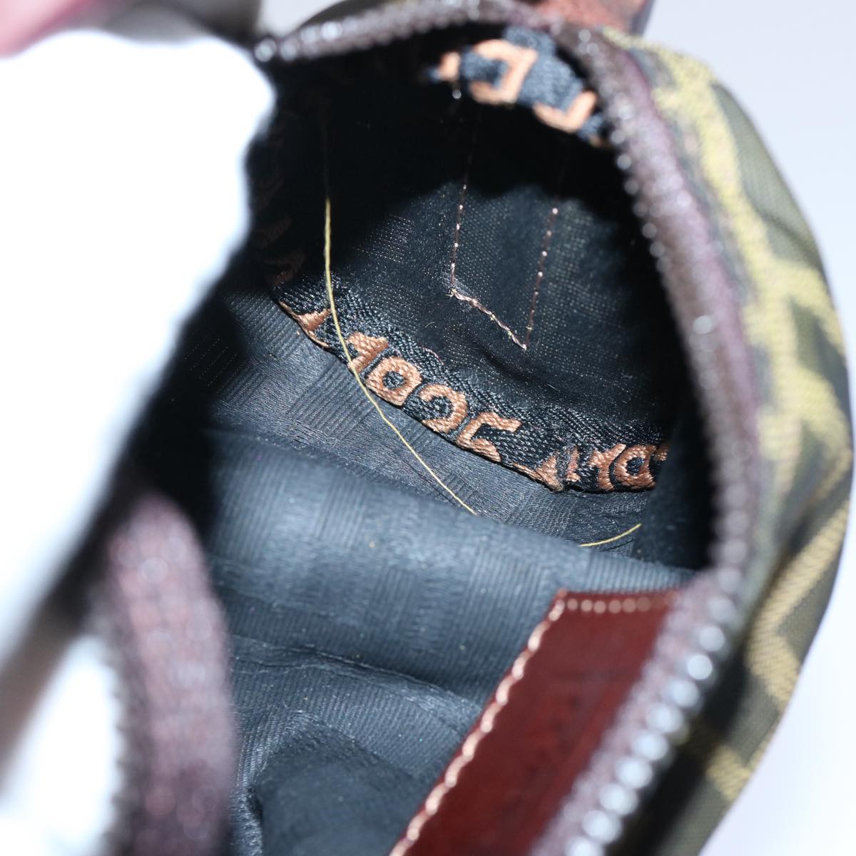 FENDI Zucca Canvas Hand Bag Black Brown 2257 26553 009am5322