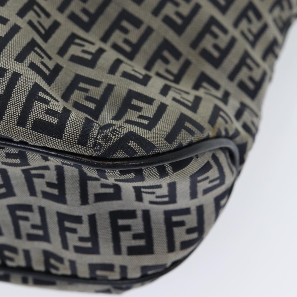 FENDI Zucchino Canvas Hand Bag Navyam6542