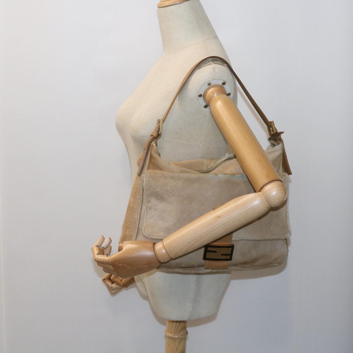 FENDI Mamma Baguette Shoulder Bag Harako leather Beigear10608B