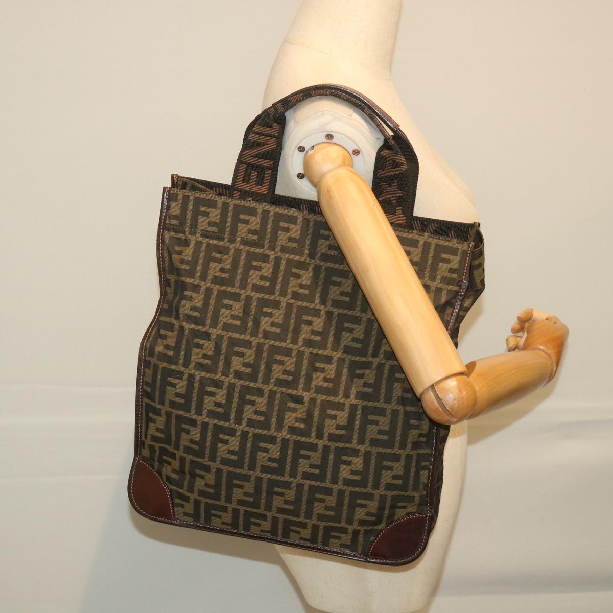 FENDI Zucca Canvas Hand Bag Black Brown 2321 26555 098ar10692